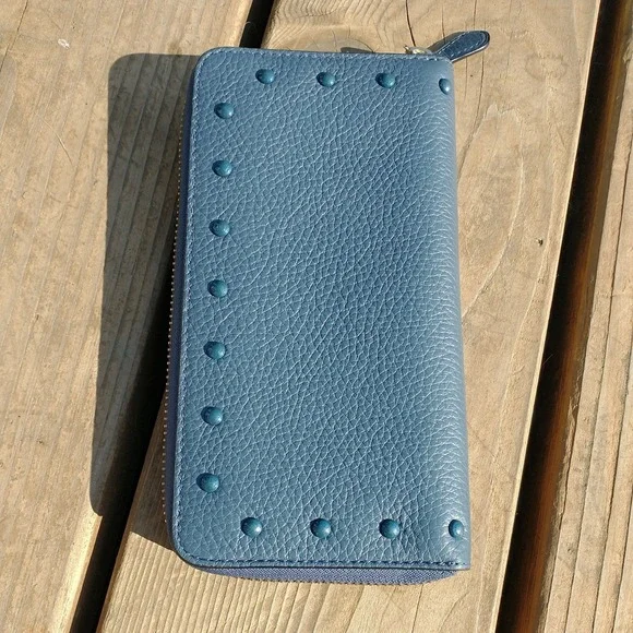 COACH Long Wallet -- NVY Women's - Picture 6 of 10